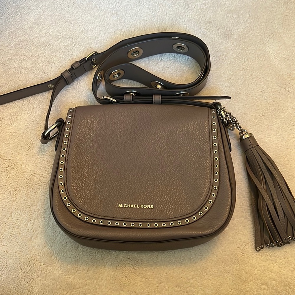 Michael Kors Saddle Bag
